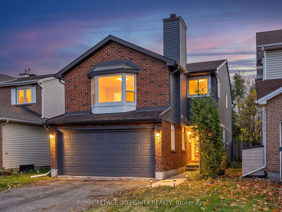 1st image of 83 Saddle Cres