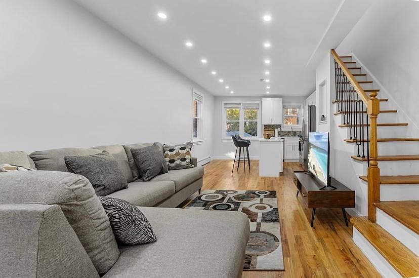 4145 Wilder Ave 2, Bronx, NY 10466 Zillow