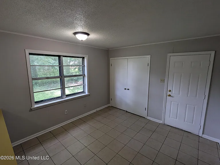 2905 Brook Cv — Photo 5