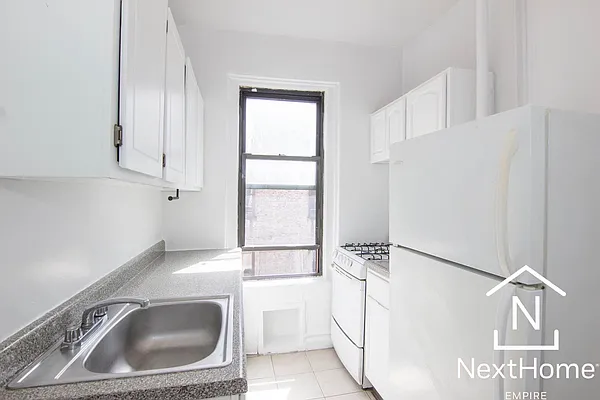 Rented by NextHome Empire | media 9