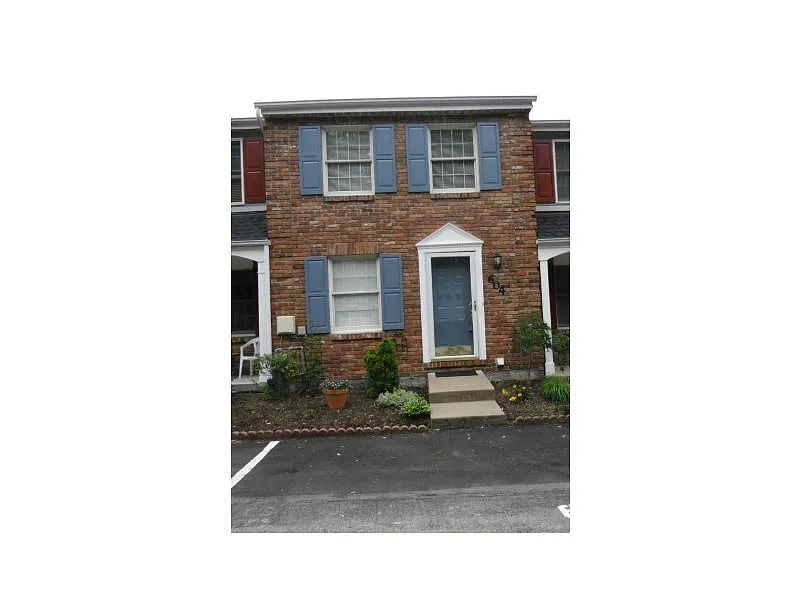 604 Timberidge Dr photo 1