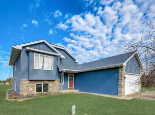 1489 54th Ave, Princeton, MN 55371