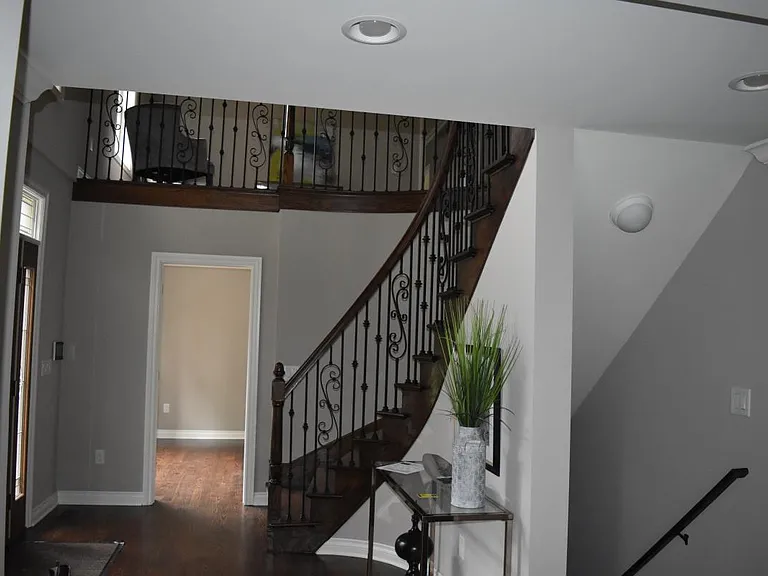 1592 Lone Pine Rd — Photo 20