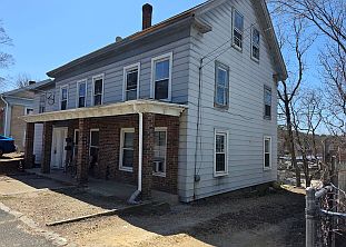 Exterior of property. You'll get the entire 2nd and 3rd floor with this rental! Lots of room.