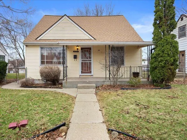 8051 West Herbert AVENUE, Milwaukee, WI 53218
