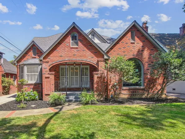 825 45th St, Sacramento, CA 95819