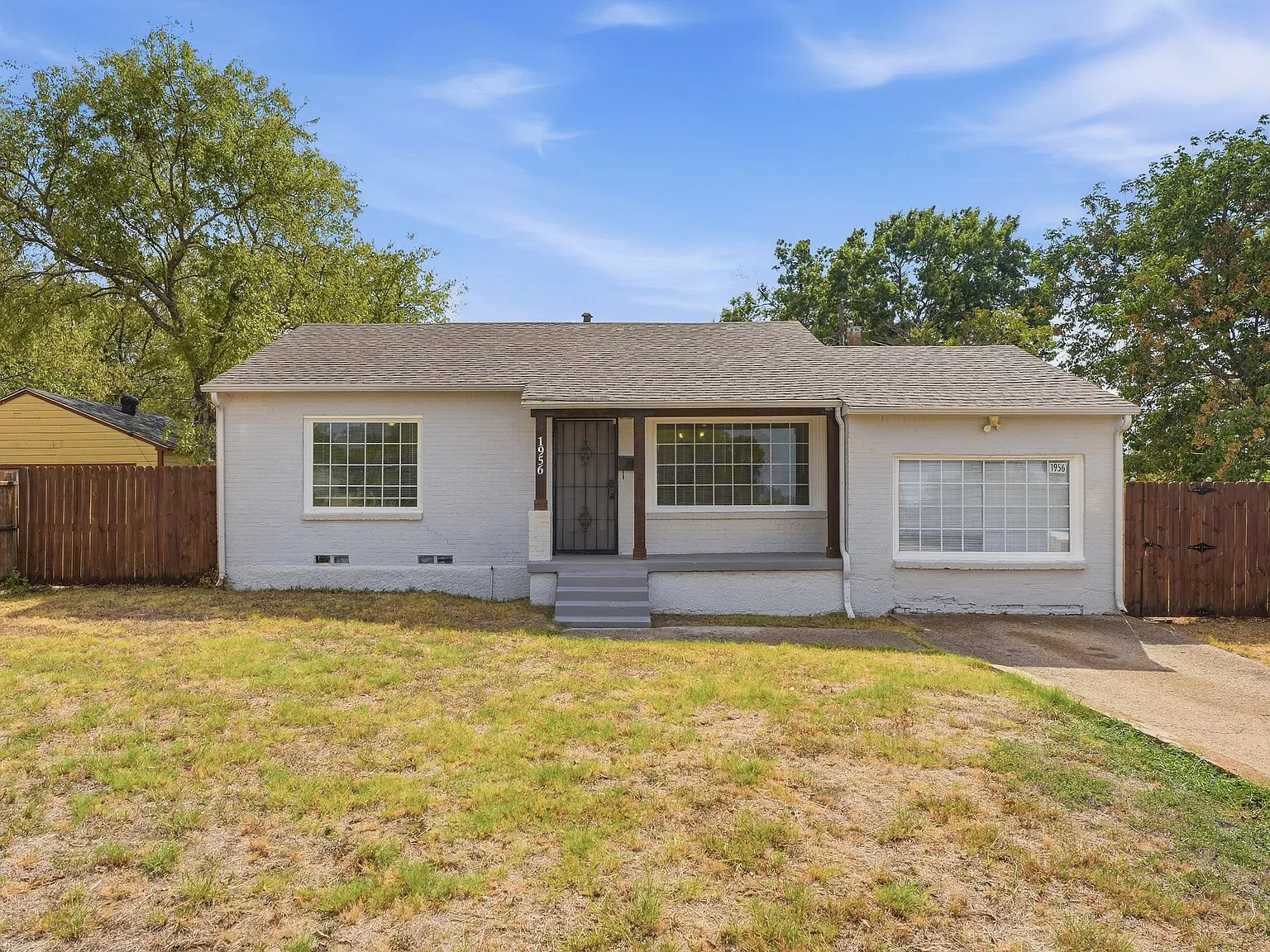 3 bed, 1325 sqft, $1,750 — Photo 1