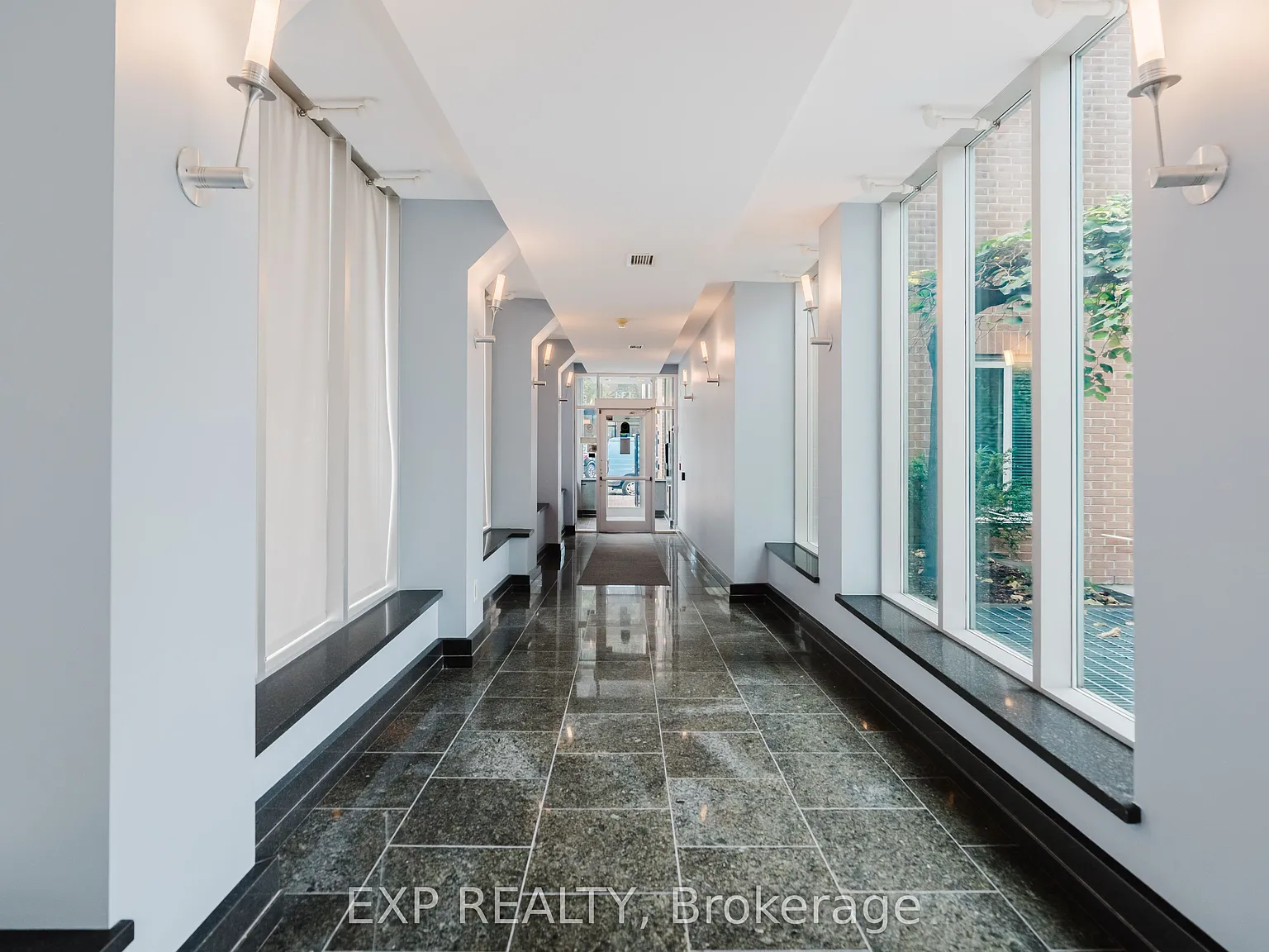 2 bed, $2,900 — Photo 3