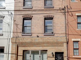 844 S Front St, Philadelphia, PA 19147