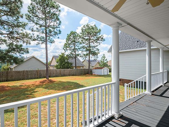 4th image of 144 Graydon Ct