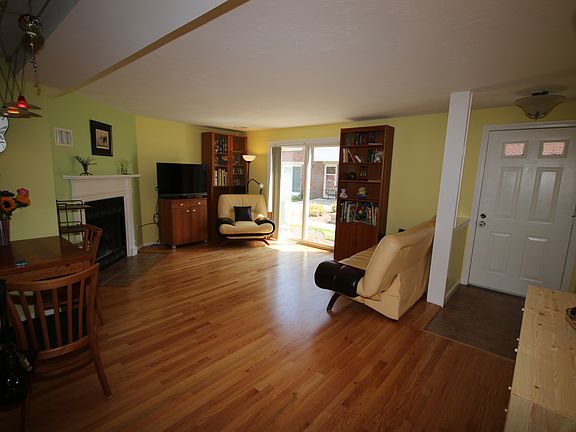5th image of 144 Quincy Shore Dr Unit 137