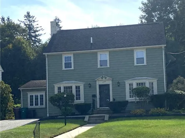 109 Gaskill St, Woonsocket, RI 02895