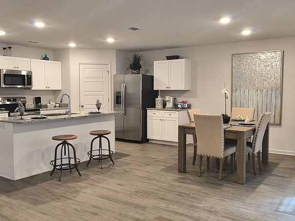 4th image of 8001 Westwood Cir #8124