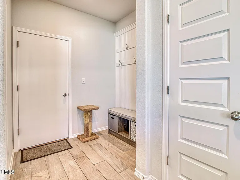 12257 Desert Dove Ave — Photo 24