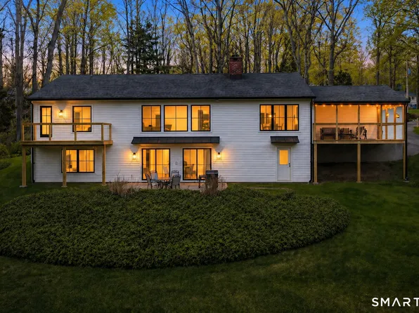 2 Charcoal Lane, Westport, CT 06880