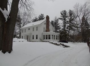 25300 W Thirteen Mile Rd, Franklin, MI 48025