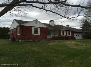 6 Nostrand Rd, Plainsboro, NJ 08536