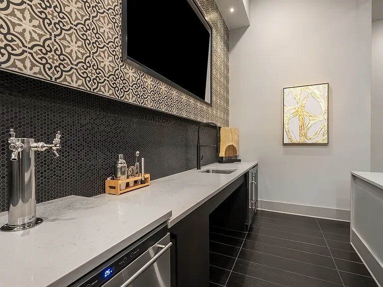 Speakeasy With Refrigeration