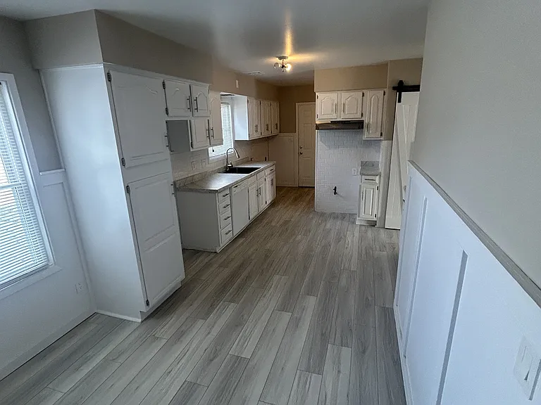 2132 McCartney Rd — Photo 2