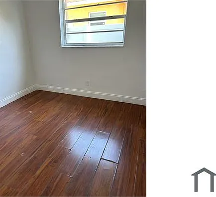 230 SW 2nd St — Photo 12