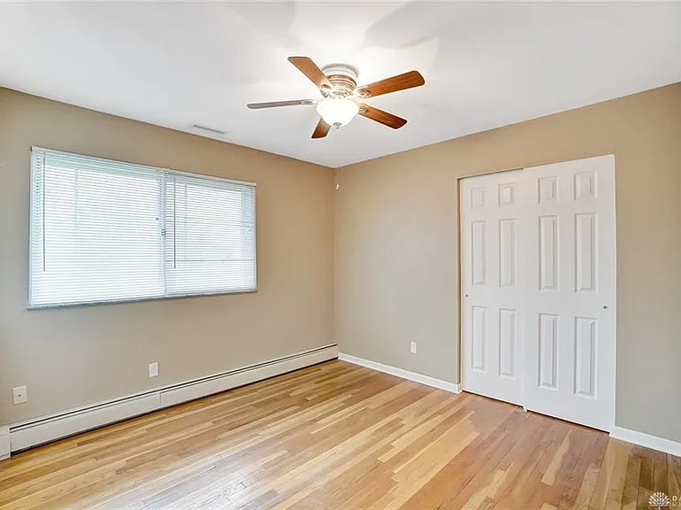 2108 N Fairfield Rd — Photo 24