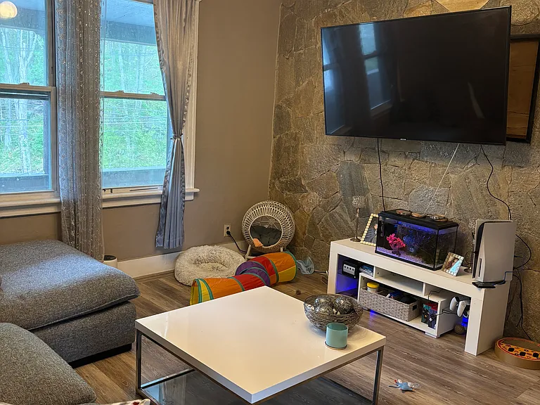 200 Beaver St #3 — Photo 2
