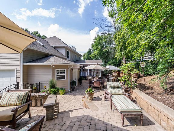 4th image of 1216 Kirby Glen Dr