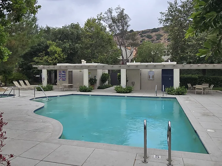 22236 Horizon Pl — Photo 36