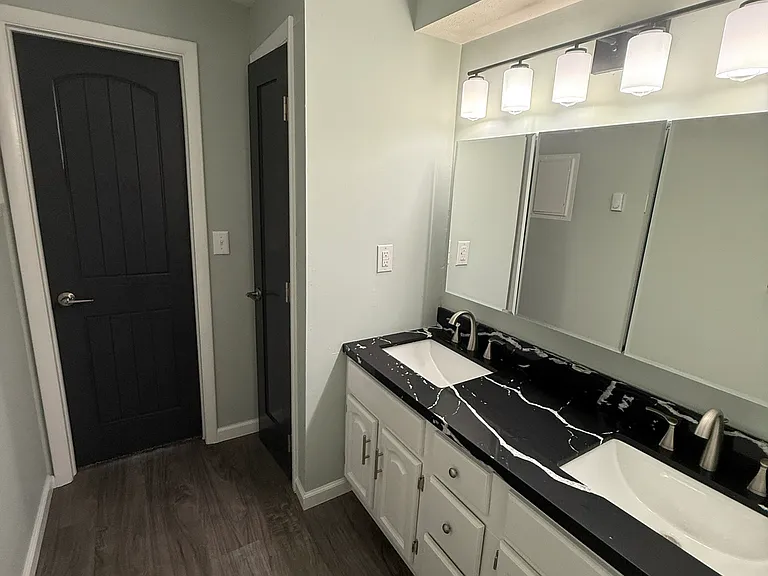 1703 Pennsylvania Ave #7 — Photo 3