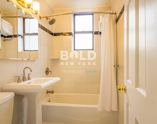 Rented by Bold New York | media 7