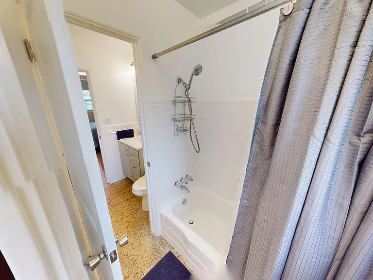 328 Slayton Ave #U — Photo 14