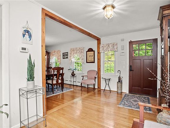 4th image of 289 Daisy Ln
