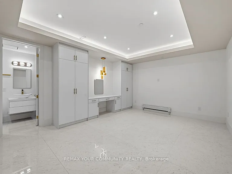 217 Churchill Ave #EMBER — Photo 11