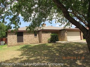 2741 Mill Pond Rd, Denton, TX 76209