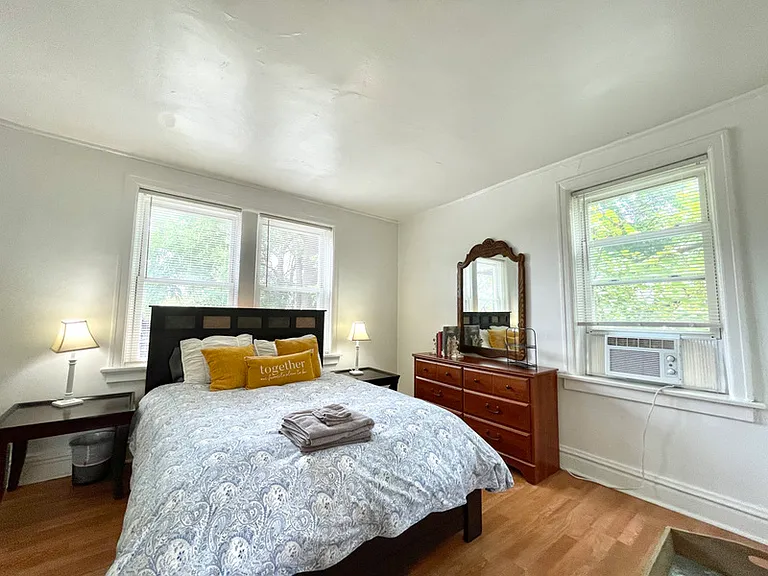 6647 Berthold Ave #1W — Photo 5