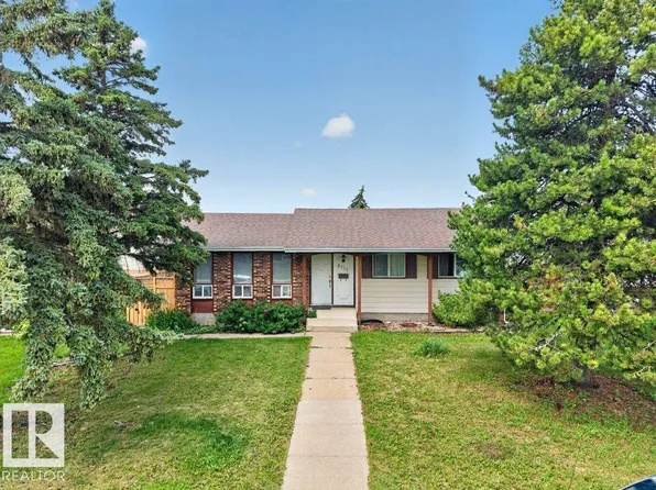 6230 36a Ave NW, Edmonton, AB T6L 1H9