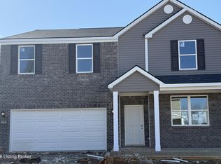 6518 Fair Ridge Ln, Louisville, KY 40291