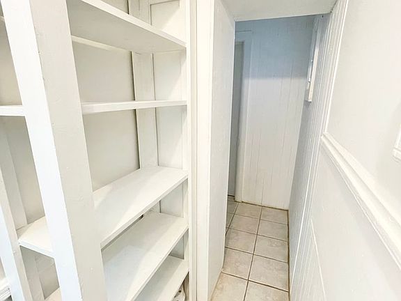 5th image of 13-17 Belcher St #15A