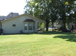 702 Austin Ave N, Sheffield, AL 35660