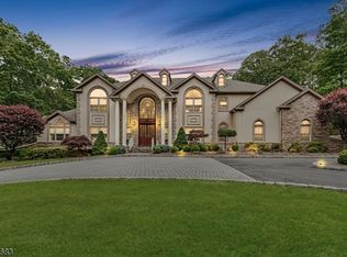 98 Chelsea, Watchung, NJ 07069