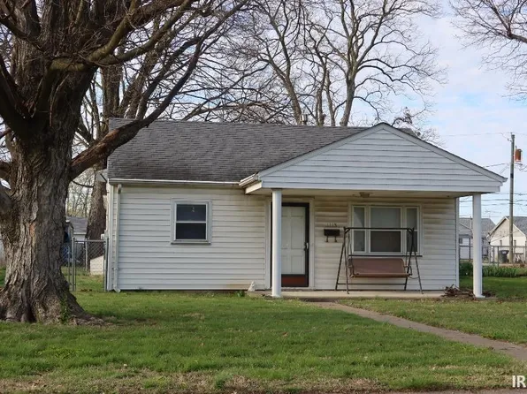 1113 E 3rd St, Mount Vernon, IN 47620