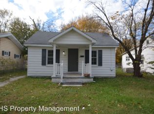 617 N Warren Ave, Springfield, MO 65802