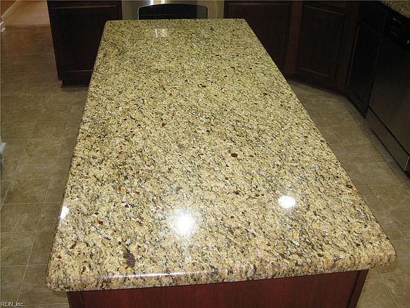5th image of 346 Canaan Cir