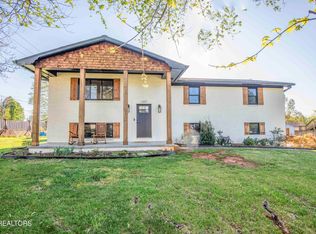 1207 Lenore Ln, Maryville, TN 37804