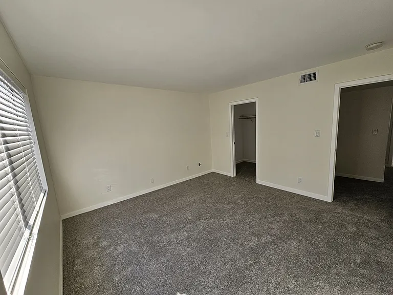 459 E Orange Grove Ave #F — Photo 21