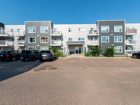 5101 E 18th St #305, Lloydminster, AB T9V 2G7