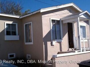 352 Hinds Ave, Pismo Beach, CA 93449