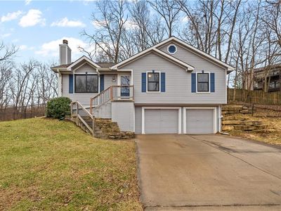 7111 N Jarboe St, Kansas City, MO, 64118