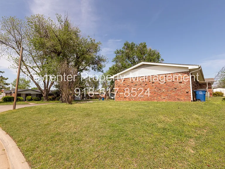 7610 E 21st Pl — Photo 6