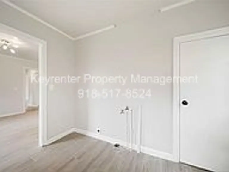 537 S Marion Ave — Photo 19
